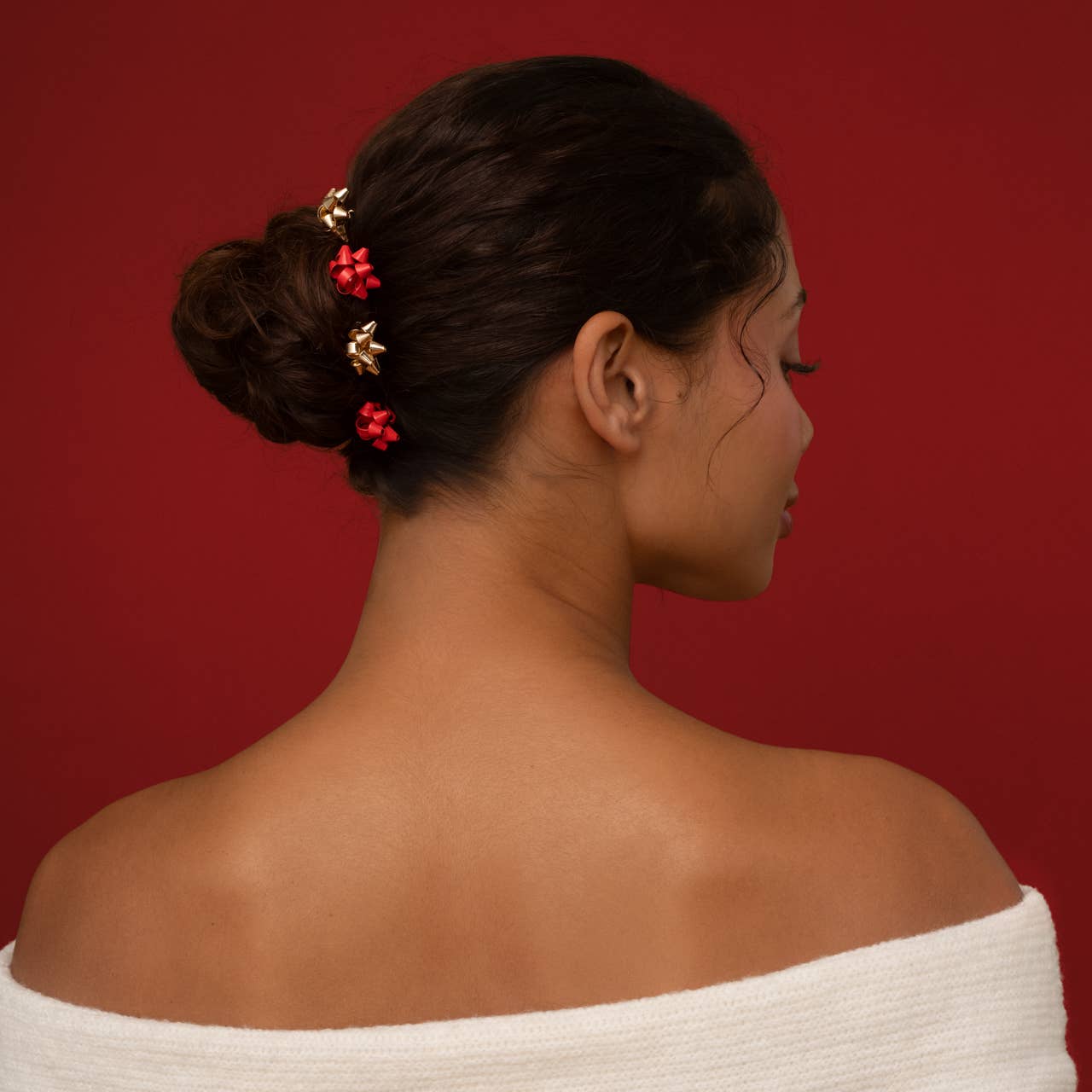 Metal Gift Bow Bobby Pins 4pc Set - Red & Gold
